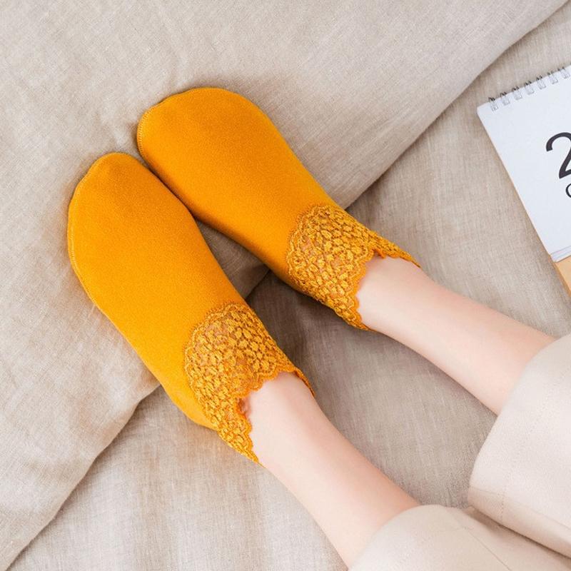 Fashion Lace Warmer Socks